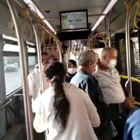 Bozulan İETT otobüsü vatandaşı isyan ettirdi: Neden bu kadar arızalanıyor?